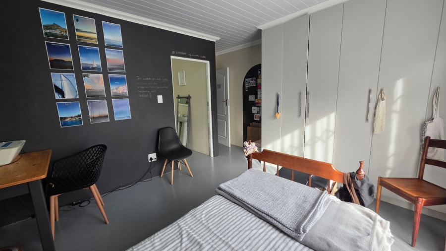 4 Bedroom Property for Sale in Hartenbos Heuwels Western Cape